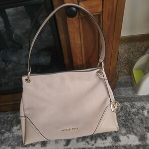 Michael Kors Light Pink Shoulder Bag